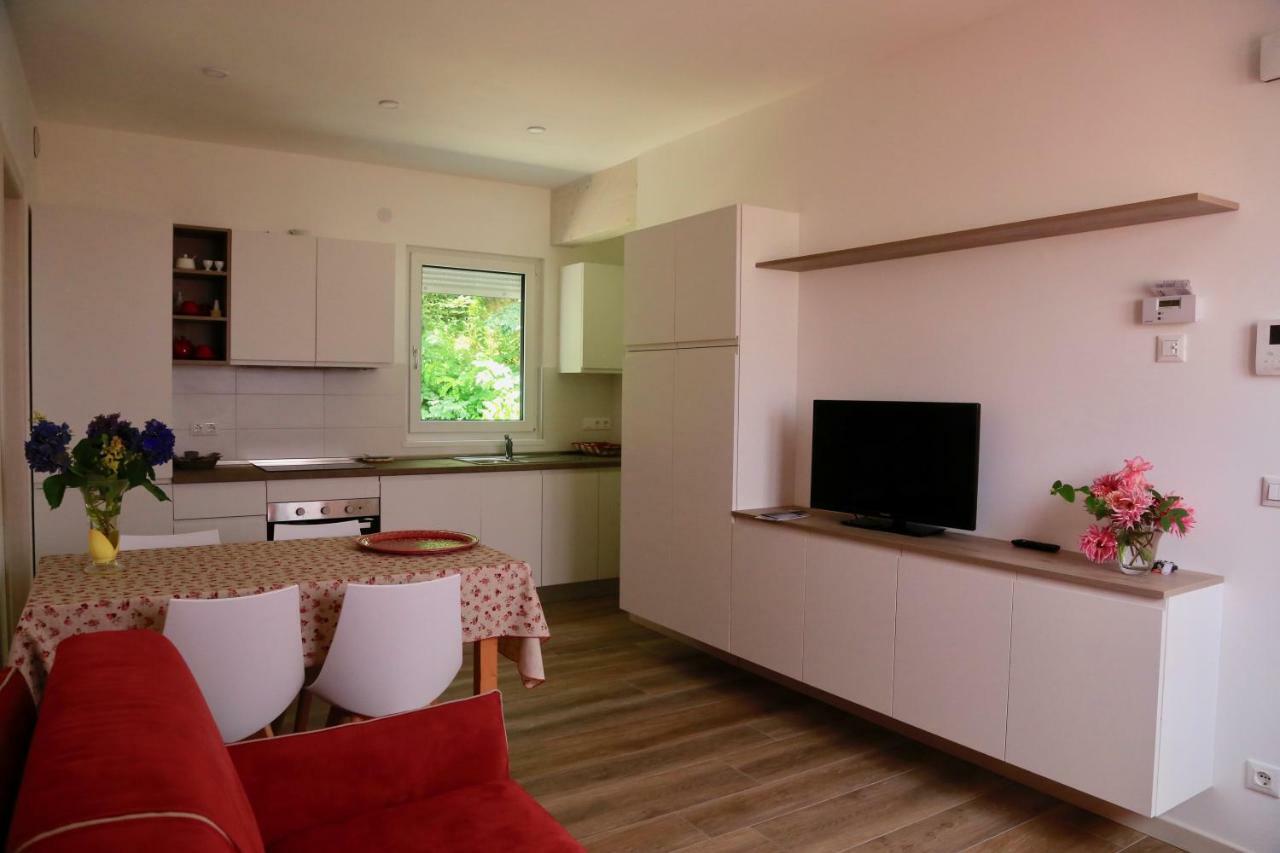 Casa Vacanze Como ブルナーテ エクステリア 写真